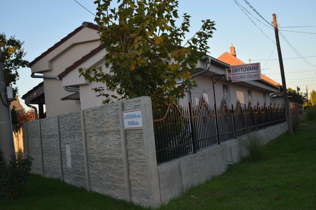 Belany Studios Veľký Meder 외부 사진